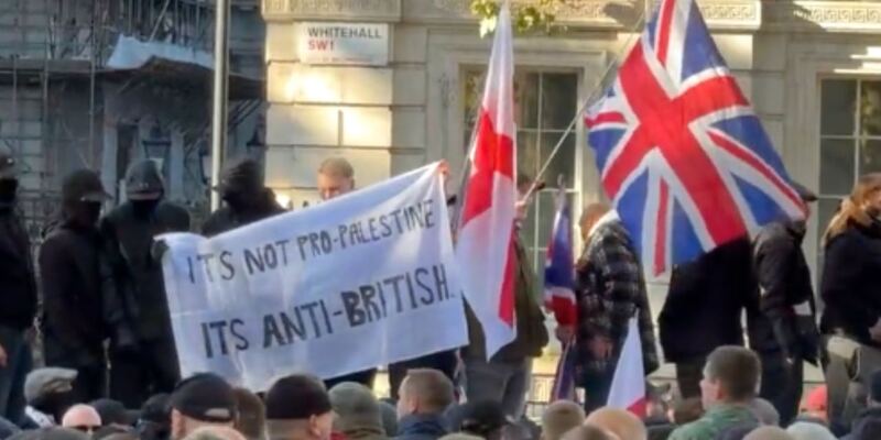 Over 100 British nationalist counter protesters arrested at 300,000 strong anti-Israel march in London