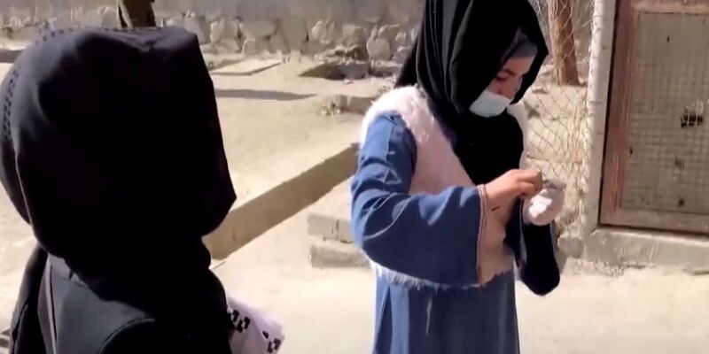 Taliban bans women from administering polio vaccines, risking outbreaks health officials warn