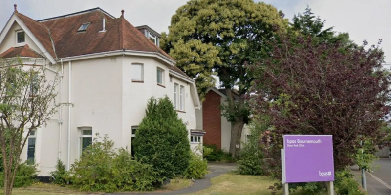 UK court convicts veteran for praying near abortion clinic