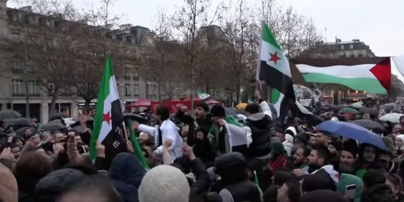 UN warns of new Syrian refugee crisis after Assad regime toppled by rebel group