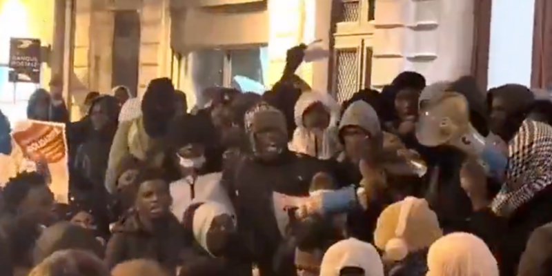250 African migrants occupy leftist-run Paris theater for 5 weeks, refuse to leave after free 'welcome' event