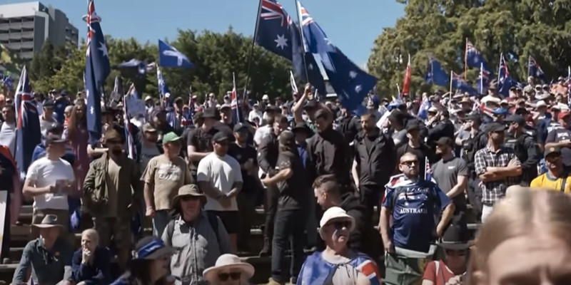Tens of thousands join Australian rallies opposing mass immigration 
