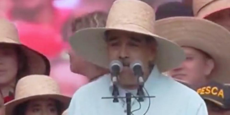 Stressed-out Nicolas Maduro sings ‘Don’t Worry, Be Happy’ in bizarre rally calling for end of North American empire 