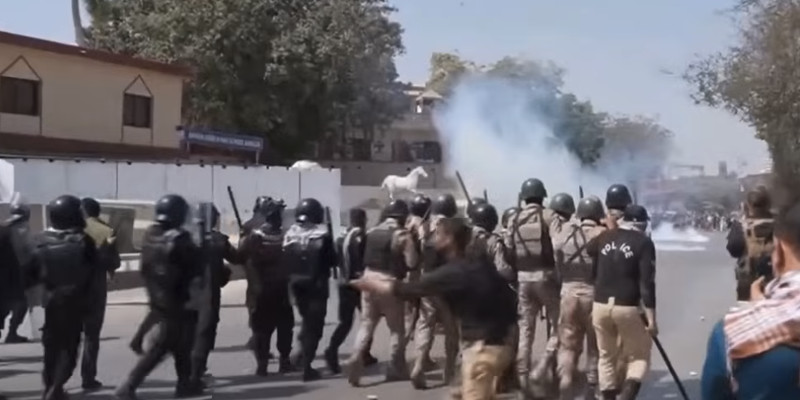 At least 10 killed in Pakistan as pro-Iran protesters clash with police after Iran's Supreme Leader killed