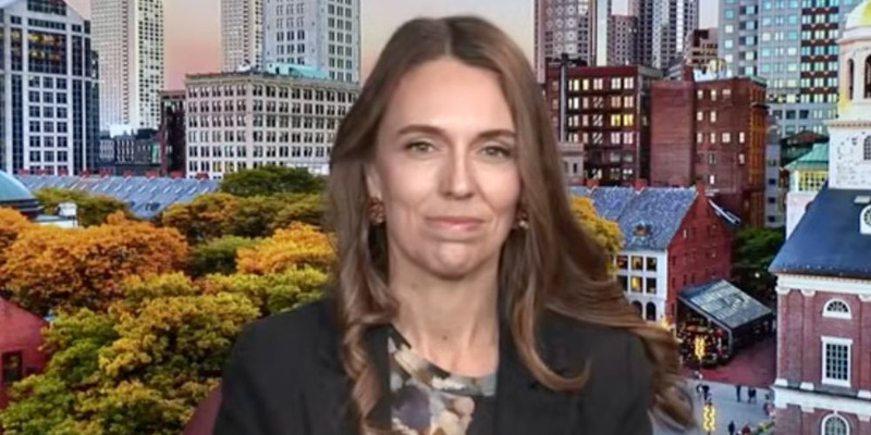 Former New Zealand PM relocates to Australia as emigration rises