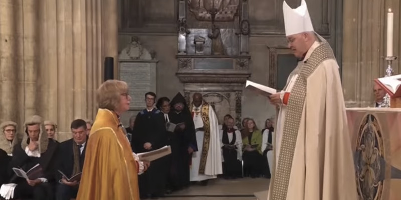 Church of England installs first female archbishop in 1,400-year tradition