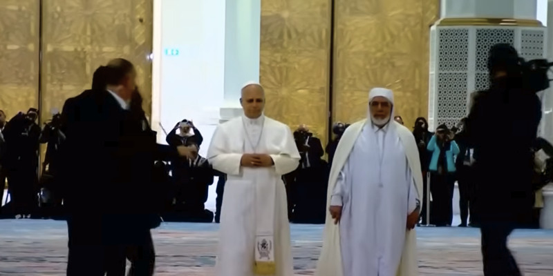 Pope Leo visits Mosque in Algiers, calls it a 'place that represents the space proper to God'