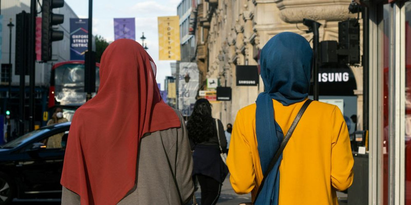 Muslim migrants with multiple wives get extra benefits even though polygamy is illegal in UK 