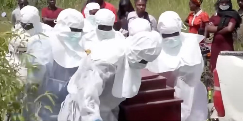 18 Ebola patients flee as treatment center set ablaze in Congo