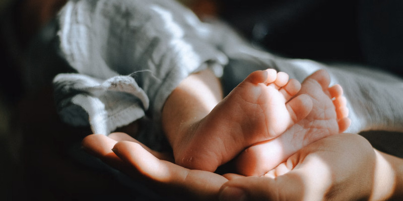 Births to foreign-born parents reach record 40% in England and Wales as fertility rate hits historic low