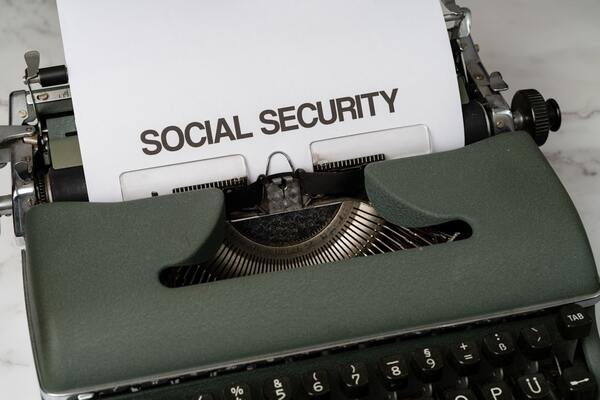 Here’s How a 2026 Shutdown Could Impact Social Security Checks