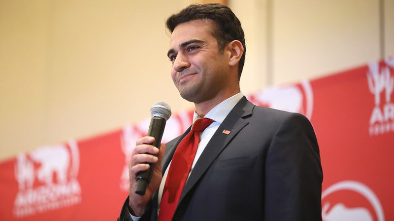 Rep. Hamadeh proposes dual-citizenship question for census