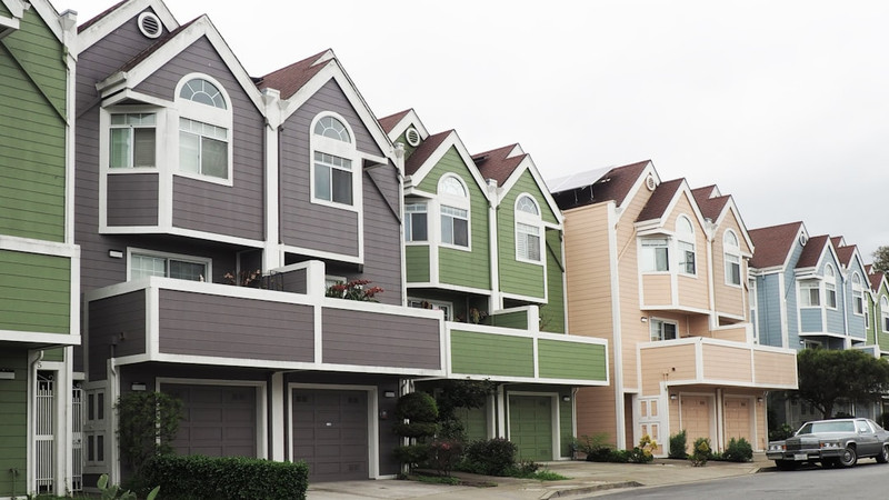 Economist: Arizona needs to do better with housing, safety