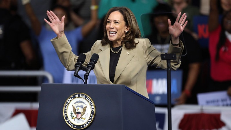 Support broadens beyond Harris, Newsom in Democratic primary poll