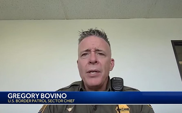 Illinois Braces for Immigration Raids as Trump’s Border Patrol Chief Lands in Chicago