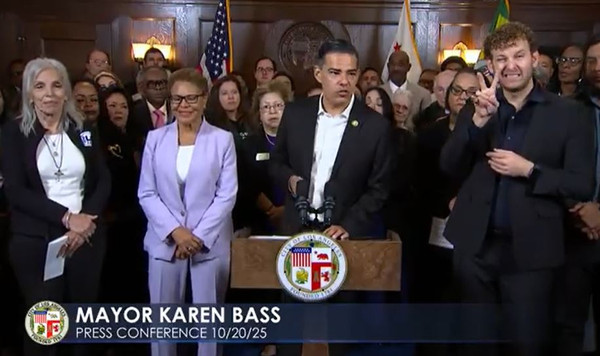 How California Dems Are Planning To Track ICE Agents
