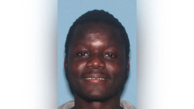 Phoenix Police: Sex Offender Posed as Doctor to Enter School, Assault 10 Year Old