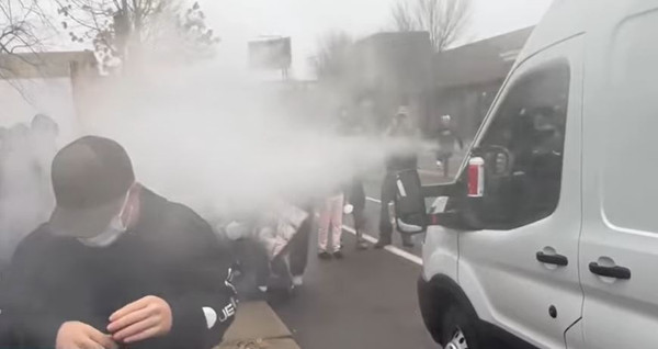 Mob Surrounds ICE Vehicle as Chemical Agents Are Deployed in St. Paul