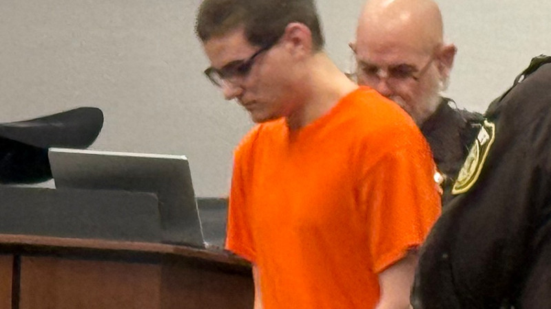 How a Murderous Wisconsin Teen Used Murder to Finance a Plot Against the US