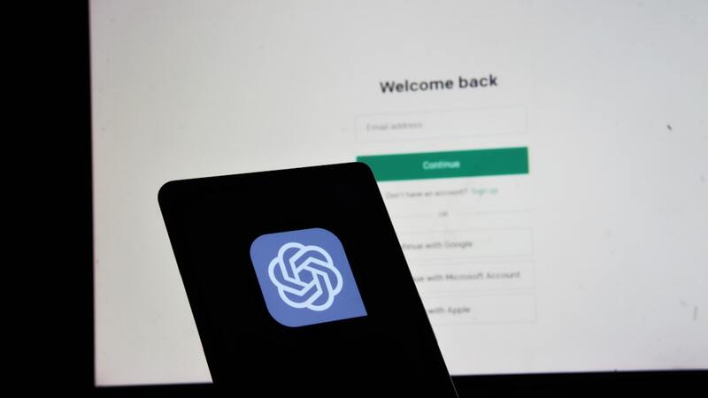 Elon Musk sues OpenAI over AI threat 