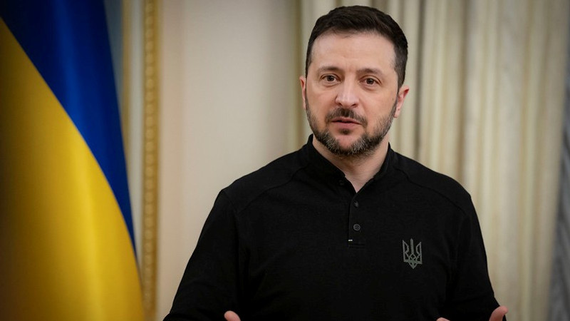 Hopes for Christmas peace breakthrough in Ukraine as Zelensky offers DMZ in wartorn east in possible deal with Putin