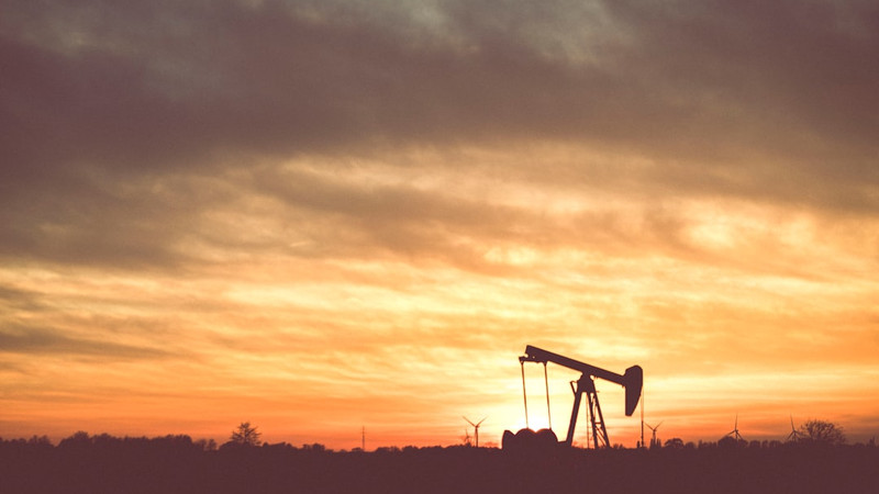 Oil prices plummet as Donald Trump announces peace deal and Strait of Hormuz reopening hopes rise