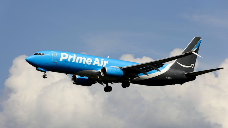 Amazon cargo plane overruns Miami airport runway and strikes 'multiple' vehicles; 5 dead, 5 injured