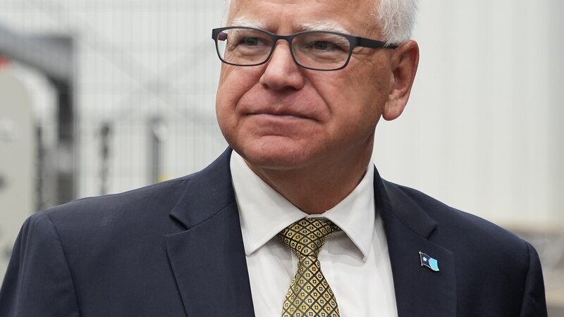 Vice President Kamala Harris names Minnesota Gov. Tim Walz as her running mate