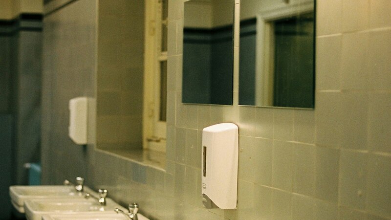 Legal group wants Virginia school districts to stop allowing boys in girls bathrooms