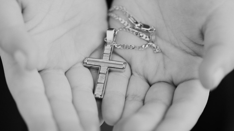Iowa district backtracks, bans faith-based groups from holding events on school grounds after complaints 