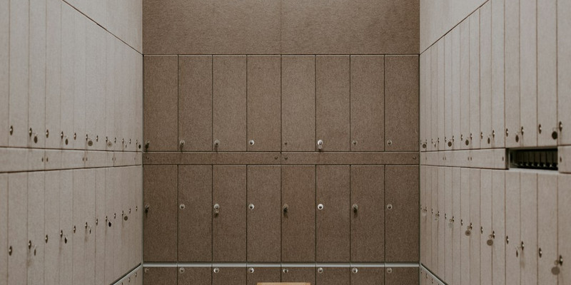 California district reverses course on locker room privacy exemptions