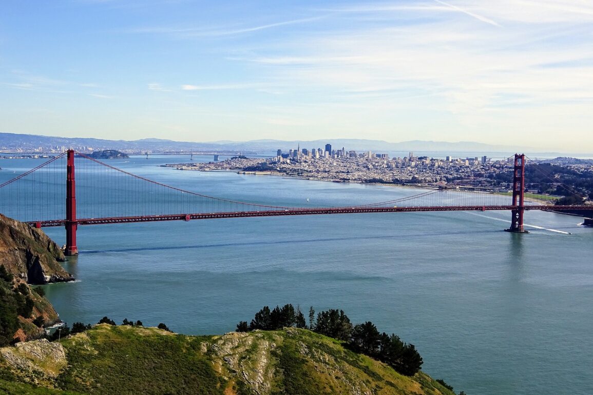 Bakery in San Francisco Refuses Service to Uniformed Police Officers