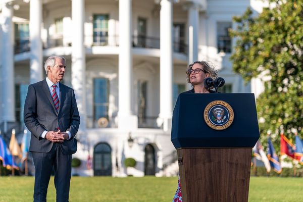New Poll Shows Potential Kyrsten Sinema Third Party Bid in Arizona Could Help Dems