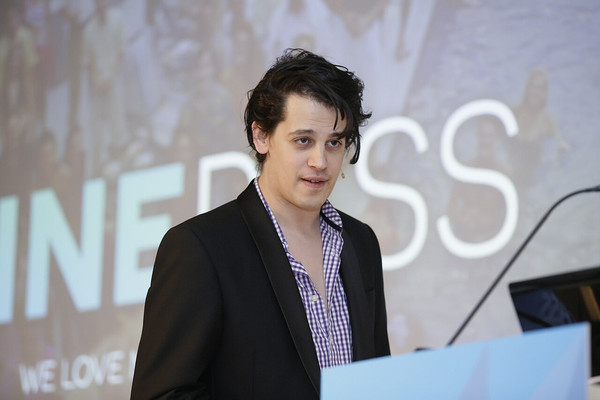 Milo Yiannopoulos Says He Is ‘Very Ashamed’ of Supporting Trump After ICE Deportation