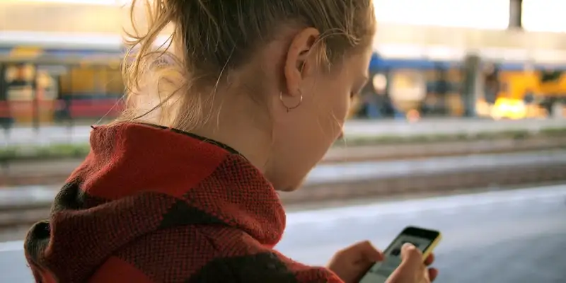 Unlocking Voter Insights: The Power of SMS Polling in Political Campaigns