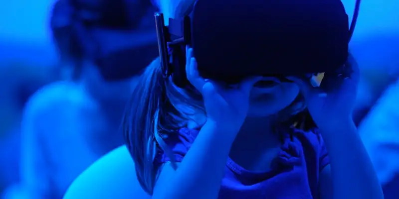 The Future of Wearable Technology in Digital Marketing: A New Frontier for Engagement