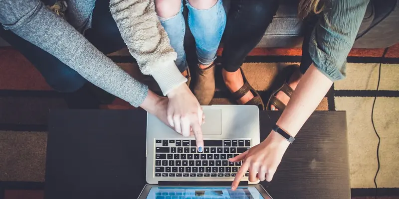 Report: The Growing Impact Of Social Commerce