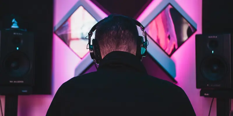 Stream to Sway: How Digital Video Is Shaping the New Political Battlefield