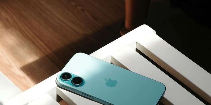 What Apple’s New iOS Means for Digital Outreach