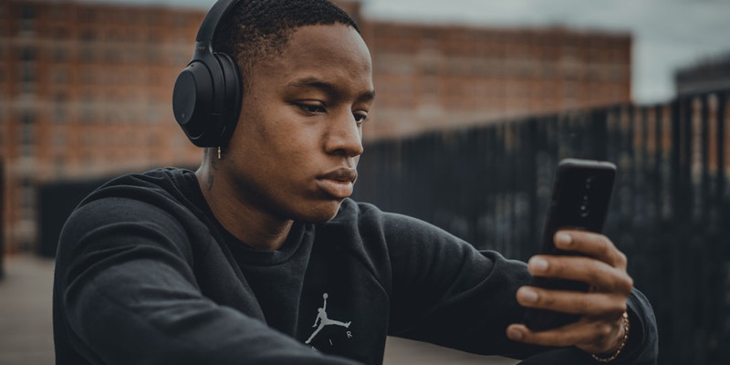 Using Social Listening to Shape Political Campaign Strategies