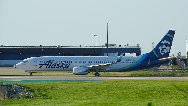 Boeing CEO Admits ‘Mistake’ After Alaska Airlines Midair Blowout