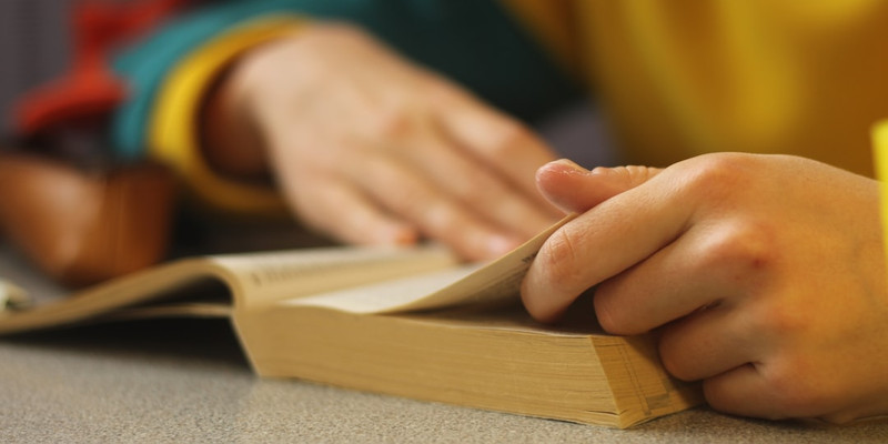 Backlash continues to July’s ‘Drag Queen Story Hour’ event at WA elementary school