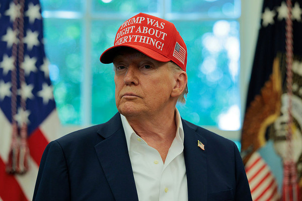 Trump Touts $1.5 Billion Fundraising Haul Since 2024 Election