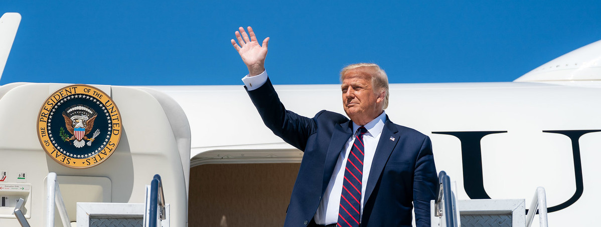 Trump explains why he's flying old Air Force One back to DC