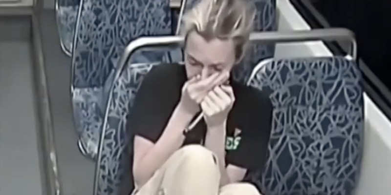 Minna Valentine Releases Heartfelt Tribute to Iryna Zarutska as Proceeds Go Directly to Her Family