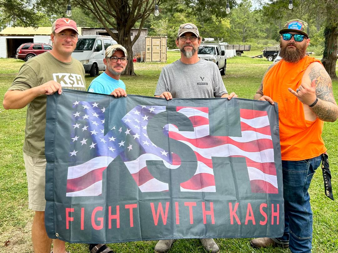 The Kash Foundation Grant Committee and Hold Fast veterans