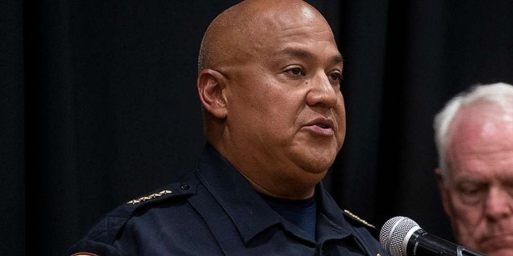 BREAKING: Uvalde school police chief on administrative leave, will be replaced, after investigation into mass shooting
