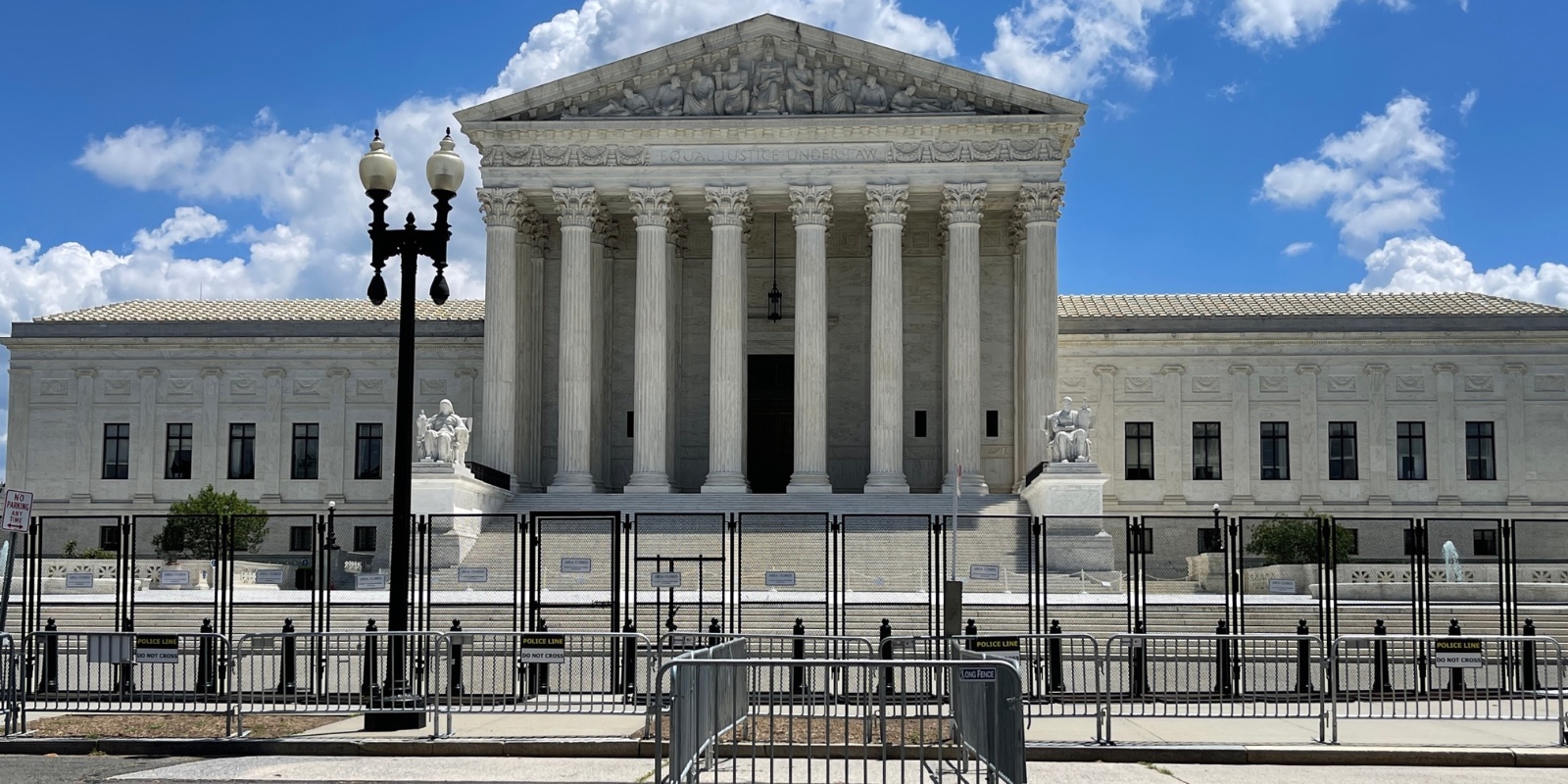 BREAKING: Supreme Court OVERTURNS Roe v Wade