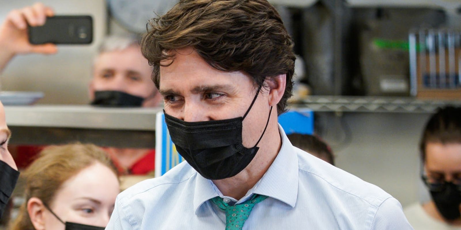 Trudeau Liberals' claim that truckers want to 'overthrow' government is false and dangerous