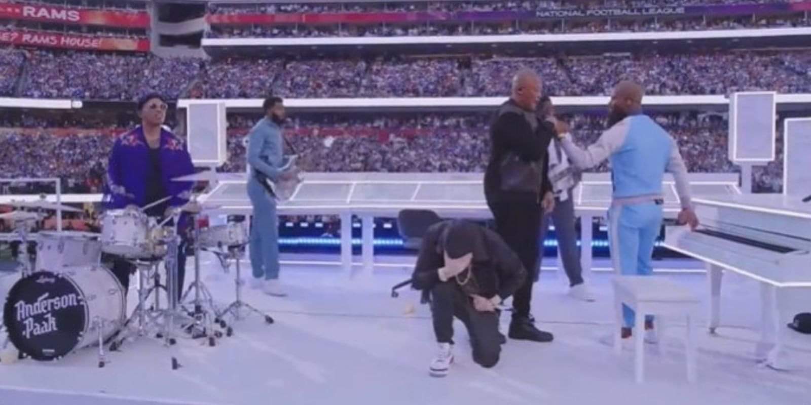 Breaking Eminem Takes Kaepernick Style Knee During Super Bowl Halftime
